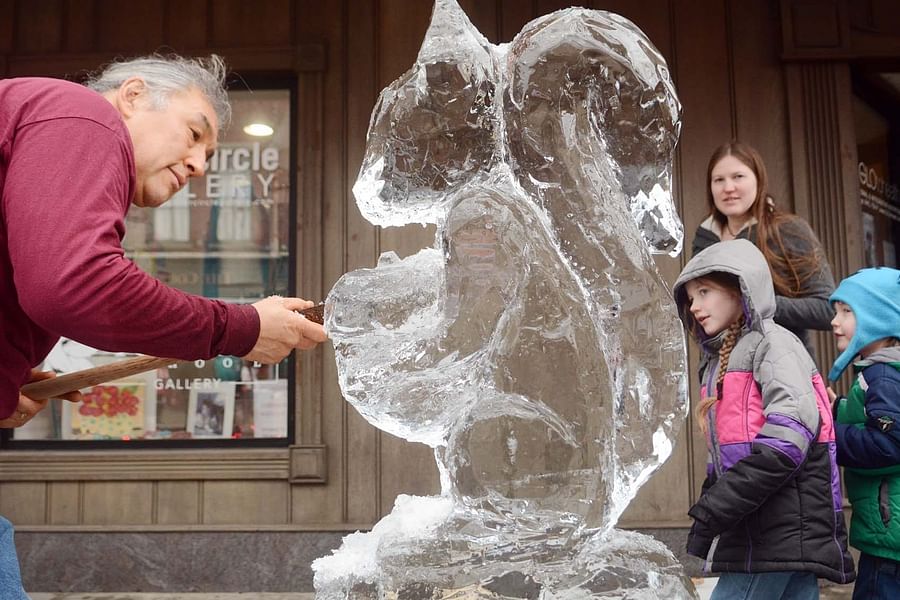 Melting torches for ice sculpting